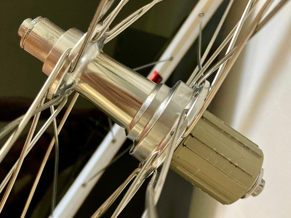 Ruote da corsa Campagnolo Barcelona '92, su mozzi Bitex. Corpetto Shimano 8-9-10v