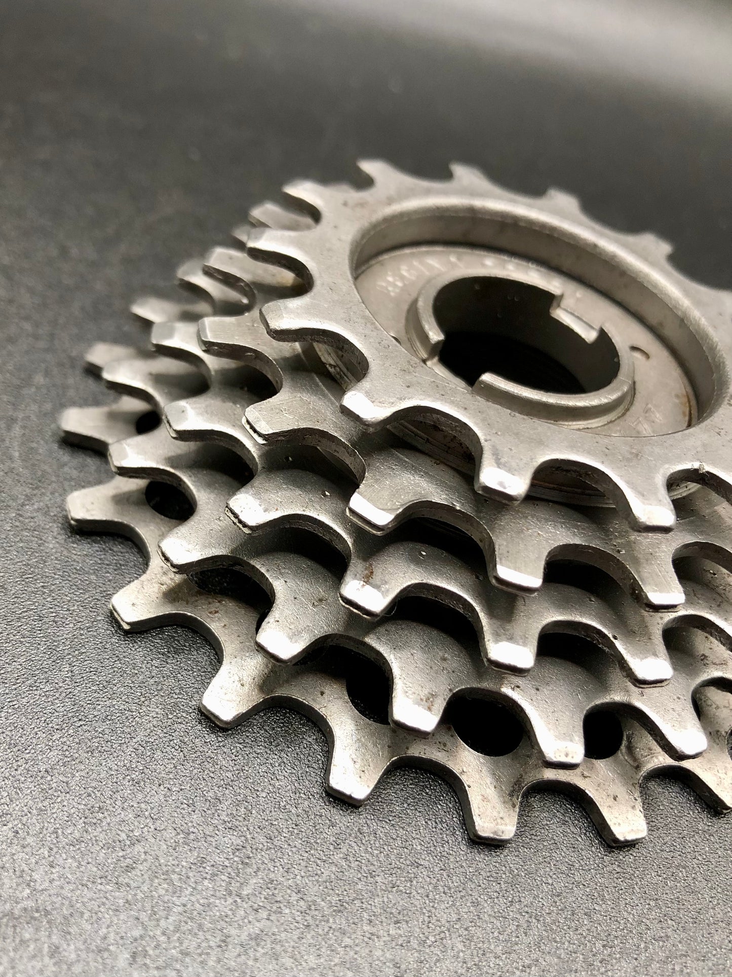 Ruota libera Regina Corsa 5v del 1977. 14-22