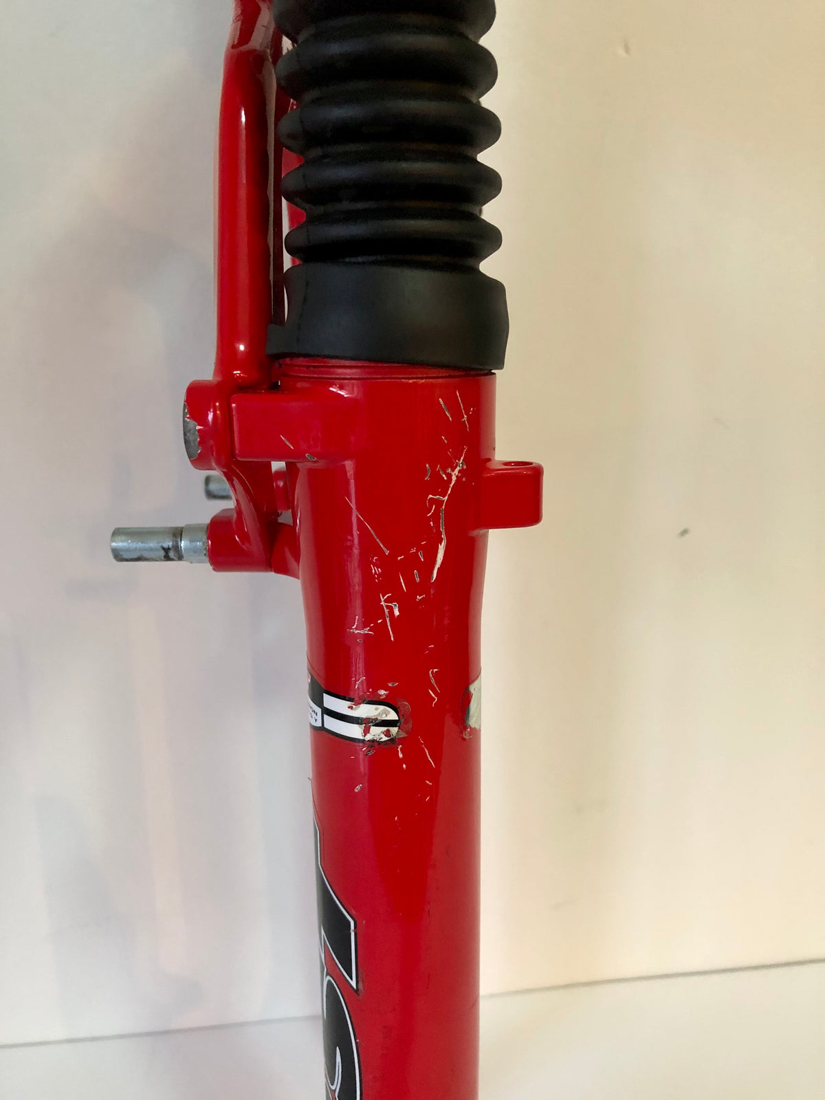 Forcella RST Mozo PRO. MTB 26" 110mm. Cannotto sterzo sostituibile.