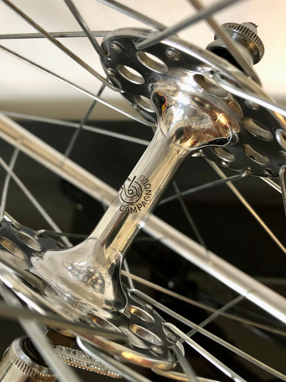 Ruote Campagnolo con mozzi Nuovo Tipo a flangia alta e cerchi Nisi. 700c tubolari.