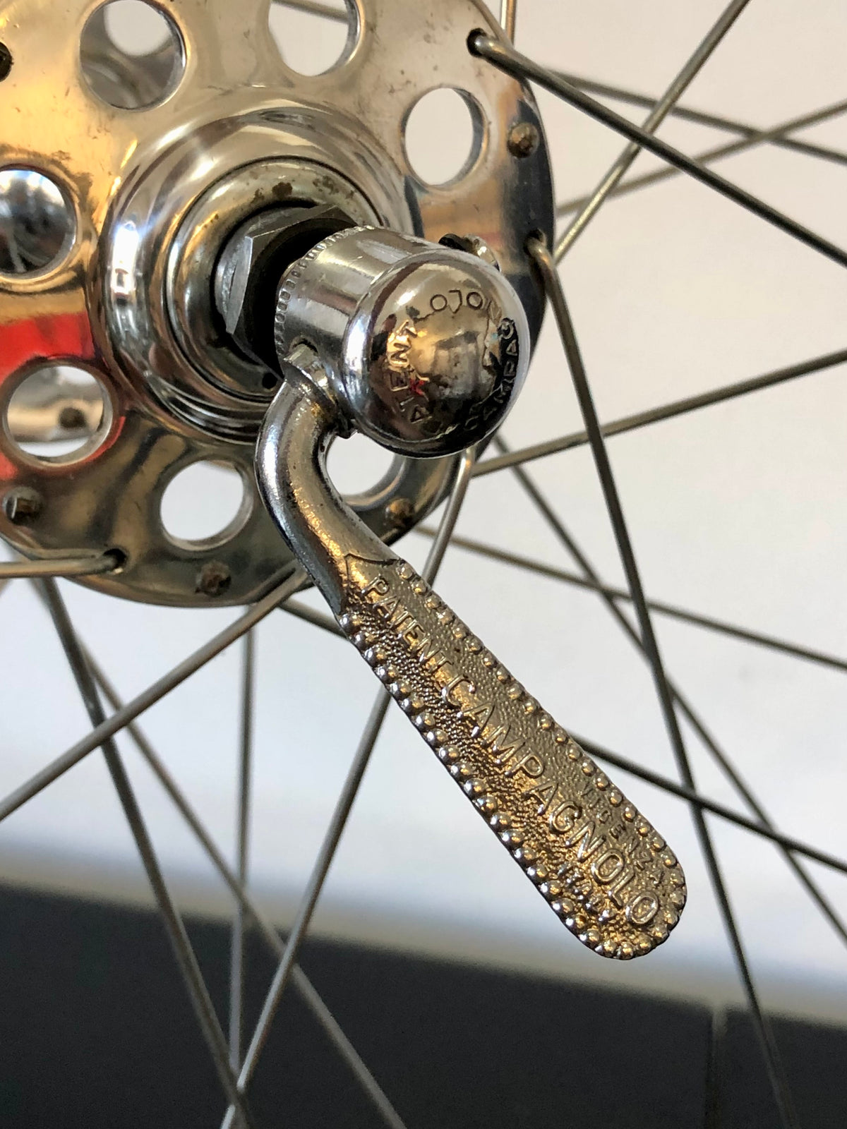 Ruote Campagnolo con mozzi Nuovo Tipo a flangia alta e cerchi Nisi. 700c tubolari.