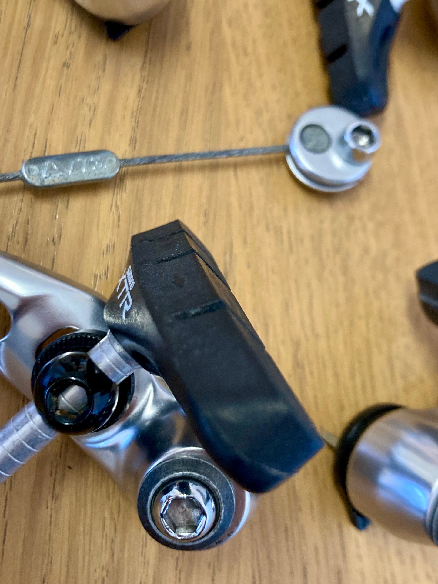 Set freni cantilever Shimano XTR  M900.