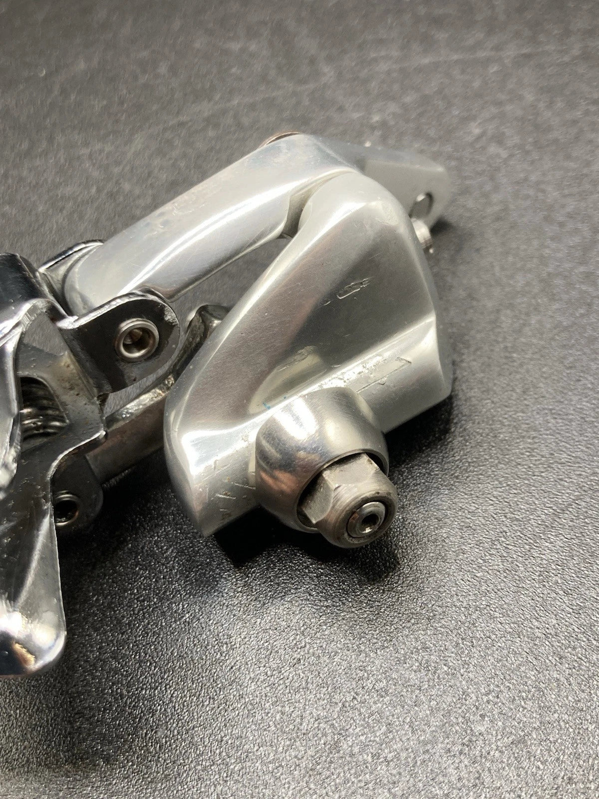 Deragliatore Campagnolo Croce d'Aune. A saldare.
