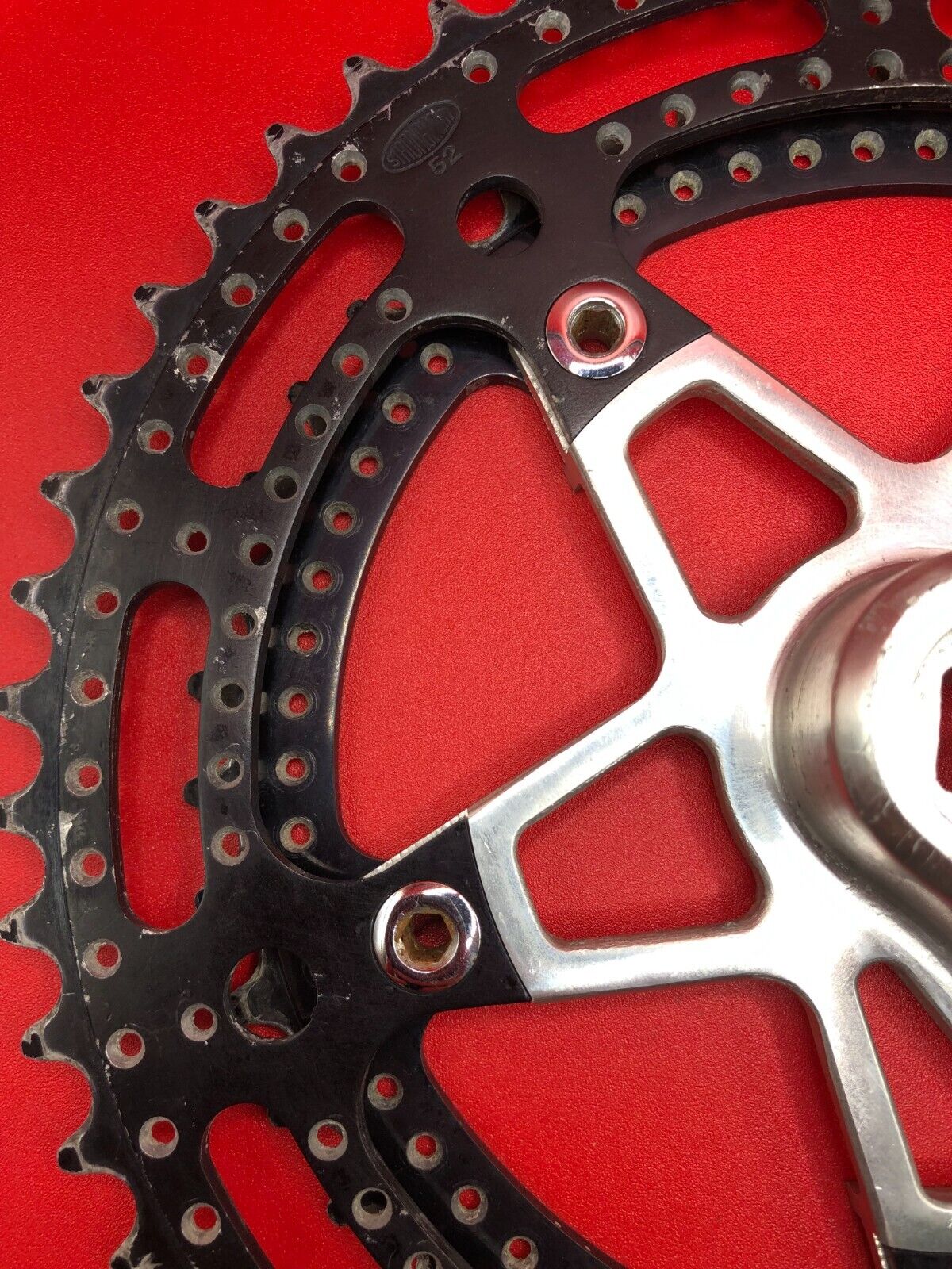 Guarnitura Stronglight 105 ter. 170mm, 52/42. Filettatura pedali francese.