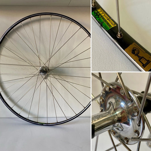Ruota posteriore Campagnolo Record Ambrosio Montreal tubolare.