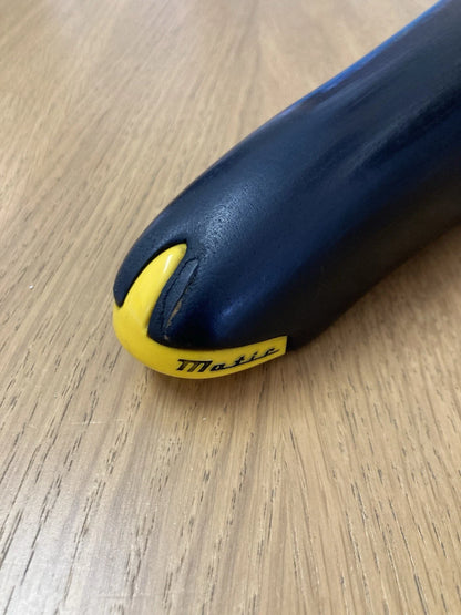 Selle Italia Turbo Matic del 1990. Tomaia in pelle.