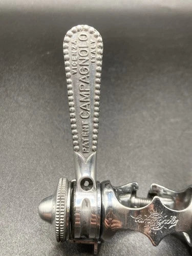 Manettini Campagnolo Nuovo Gran Sport mod. 1044/A, con fascetta.