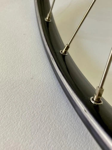 Ruota posteriore Campagnolo Record Ambrosio Montreal tubolare.