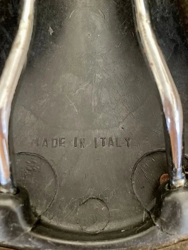 Sella in pelle scamosciata "Professional" anni '60, made in Italy.