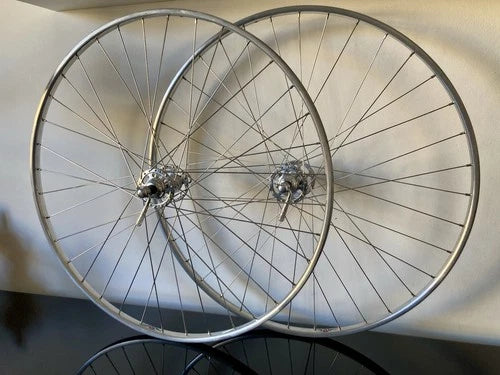 Ruote Campagnolo Record - Nisi tubolare. Mozzi a flangia alta "No Record".