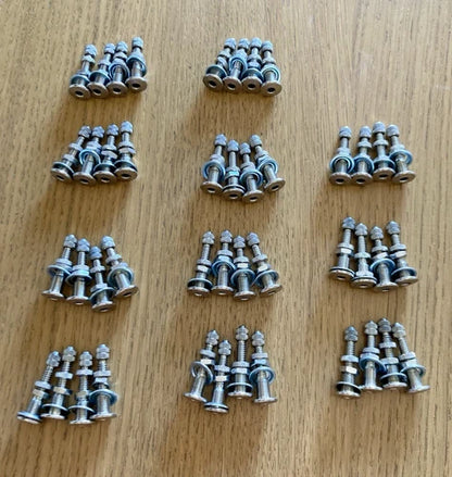 Stock di 44 valvole per camere d'aria da bicicletta