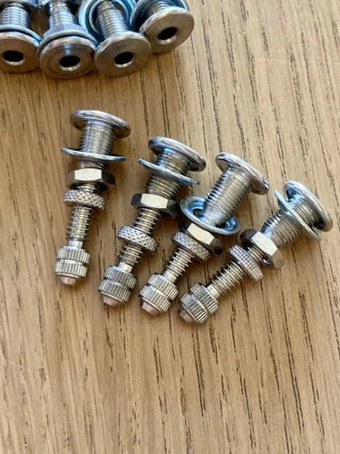 Stock di 44 valvole per camere d'aria da bicicletta