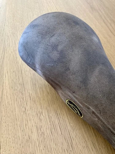 Sella in pelle scamosciata "Professional" anni '60, made in Italy.