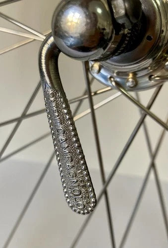 Ruota posteriore Campagnolo Record Ambrosio Montreal tubolare.